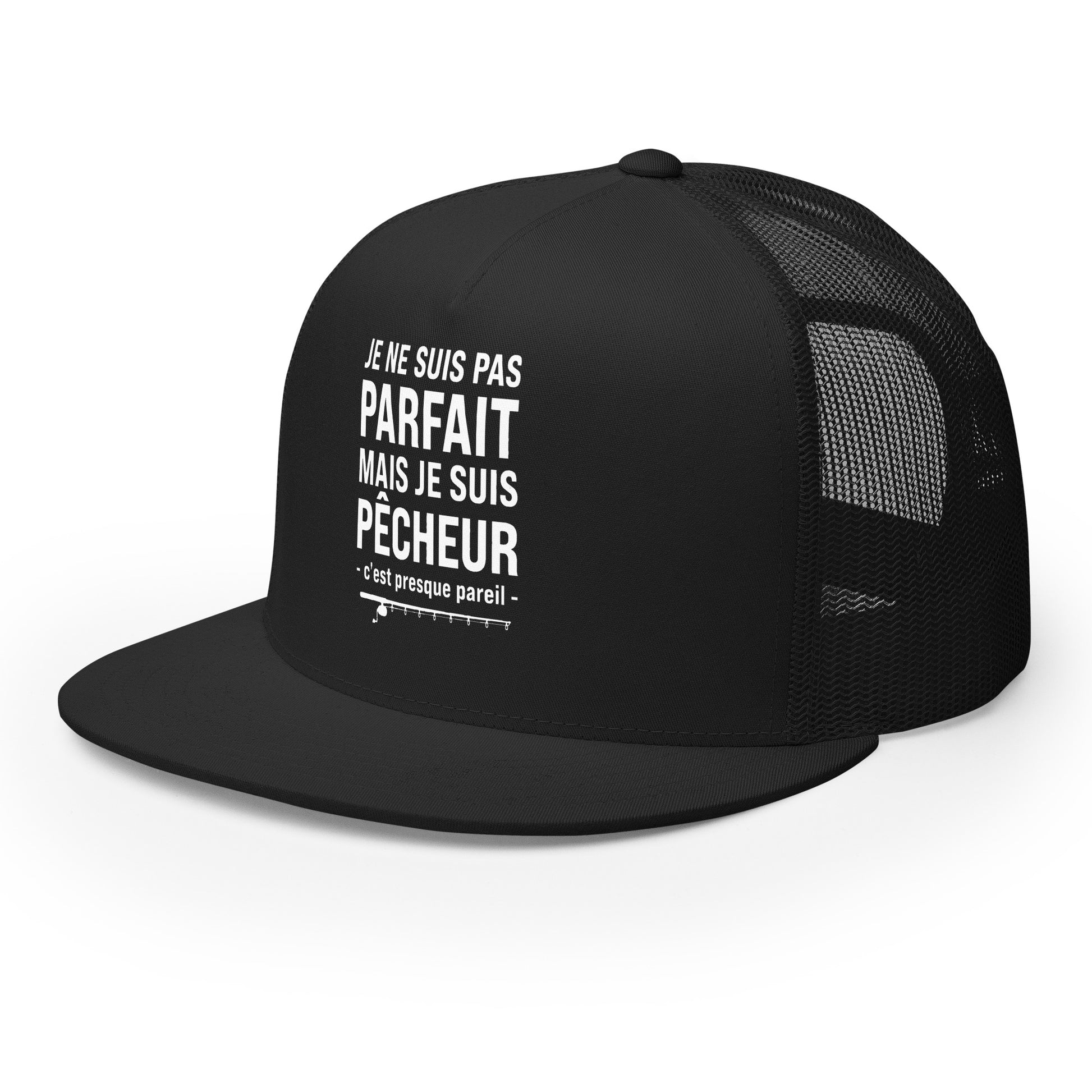 Casquette Trucker, brodée « Je ne suis pas parfait mais je suis pêcheur, c'est presque pareil », en Noir, vue de trois quarts, image 10