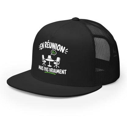 Casquette Trucker, brodée « En réunion mais pas vraiment », en Noir, vue de trois quarts, image 18
