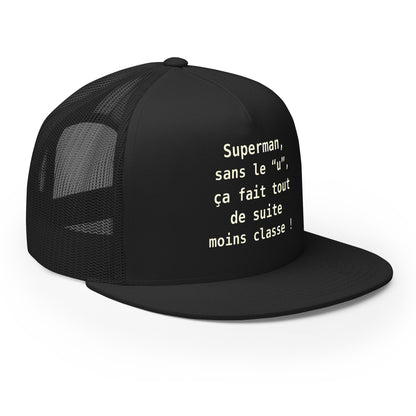 Casquette Trucker, brodée « , ça fait tout de suite moins classe ! », en Noir, vue de trois quarts, image 12