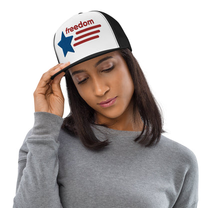 Casquette Trucker de couleur noire "Freedom USA"