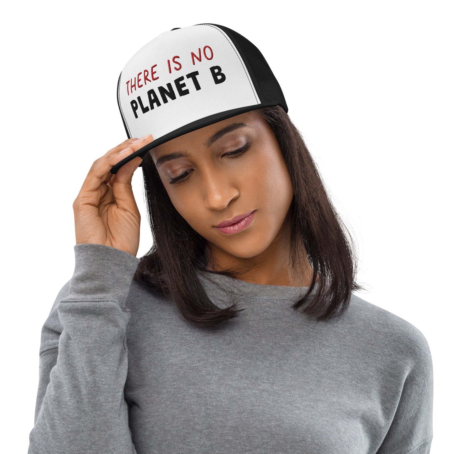 Casquette Trucker de couleur noire "There is no Planet B"