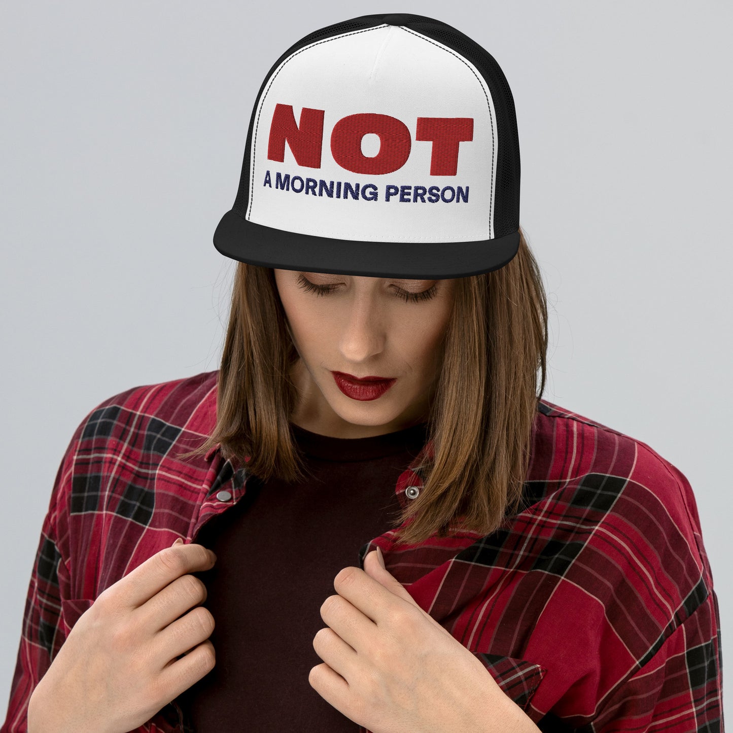 Casquette Trucker de couleur noire "Not A Morning Person"