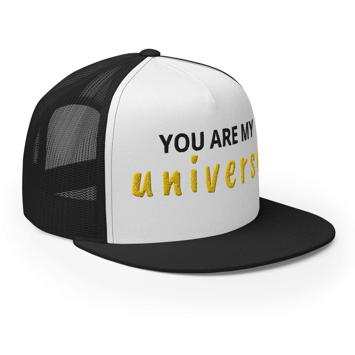 Casquette Trucker de couleur noire "You are my universe"