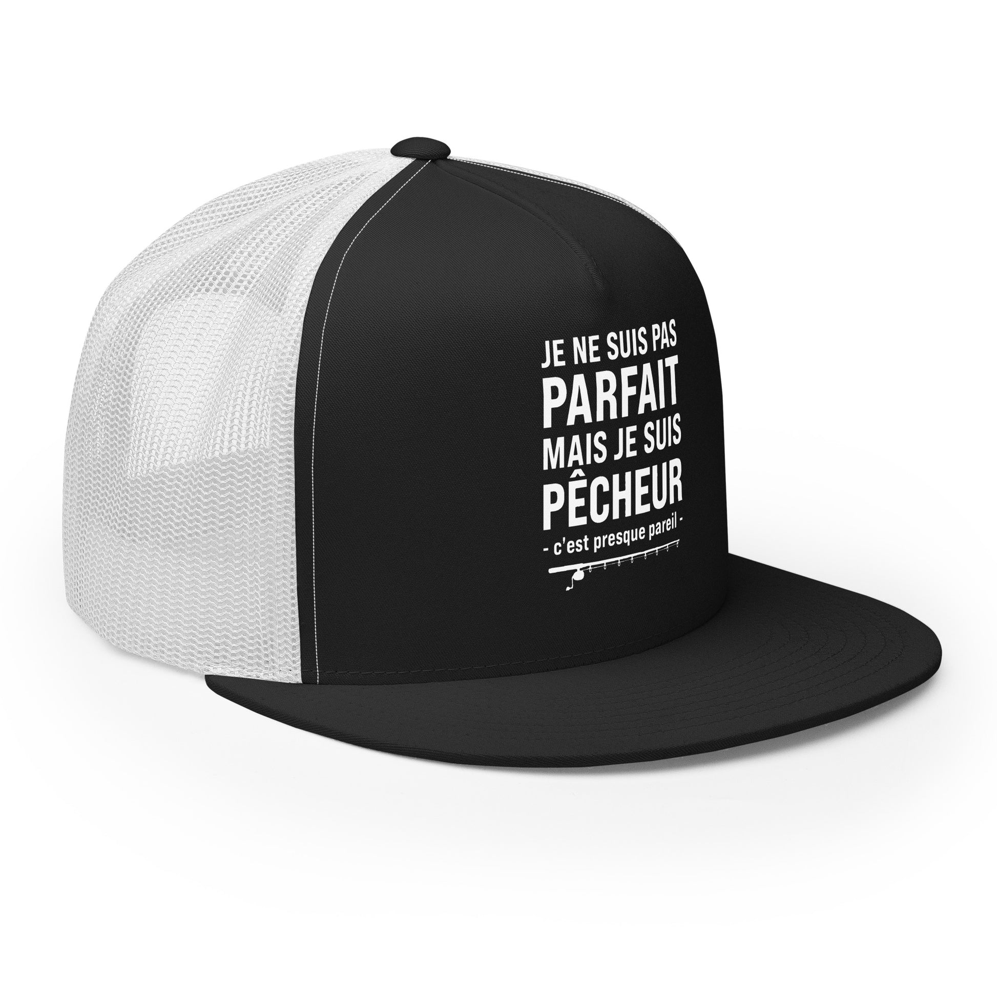 Casquette Trucker, brodée « Je ne suis pas parfait mais je suis pêcheur, c'est presque pareil », en Noir, vue de trois quarts, image 6