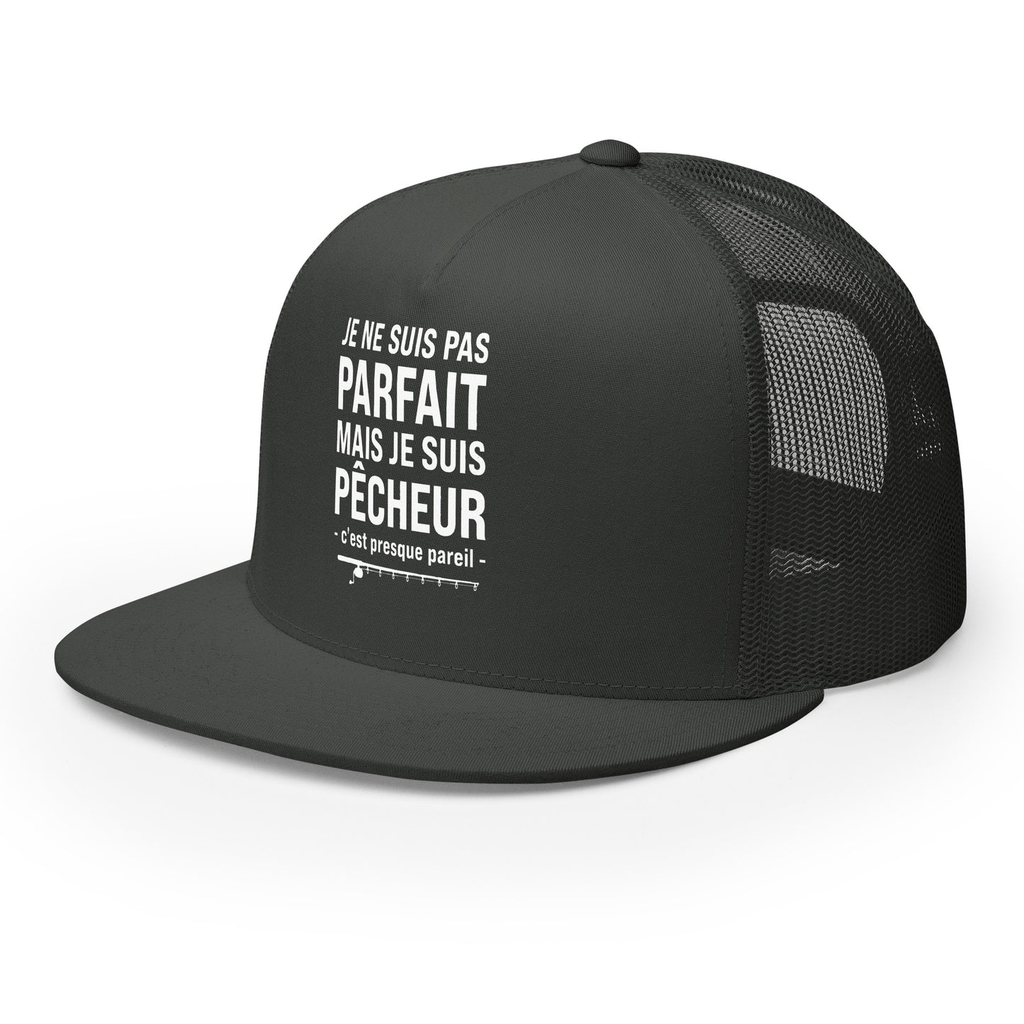Casquette Trucker, brodée « Je ne suis pas parfait mais je suis pêcheur, c'est presque pareil », vue de trois quarts, image 22