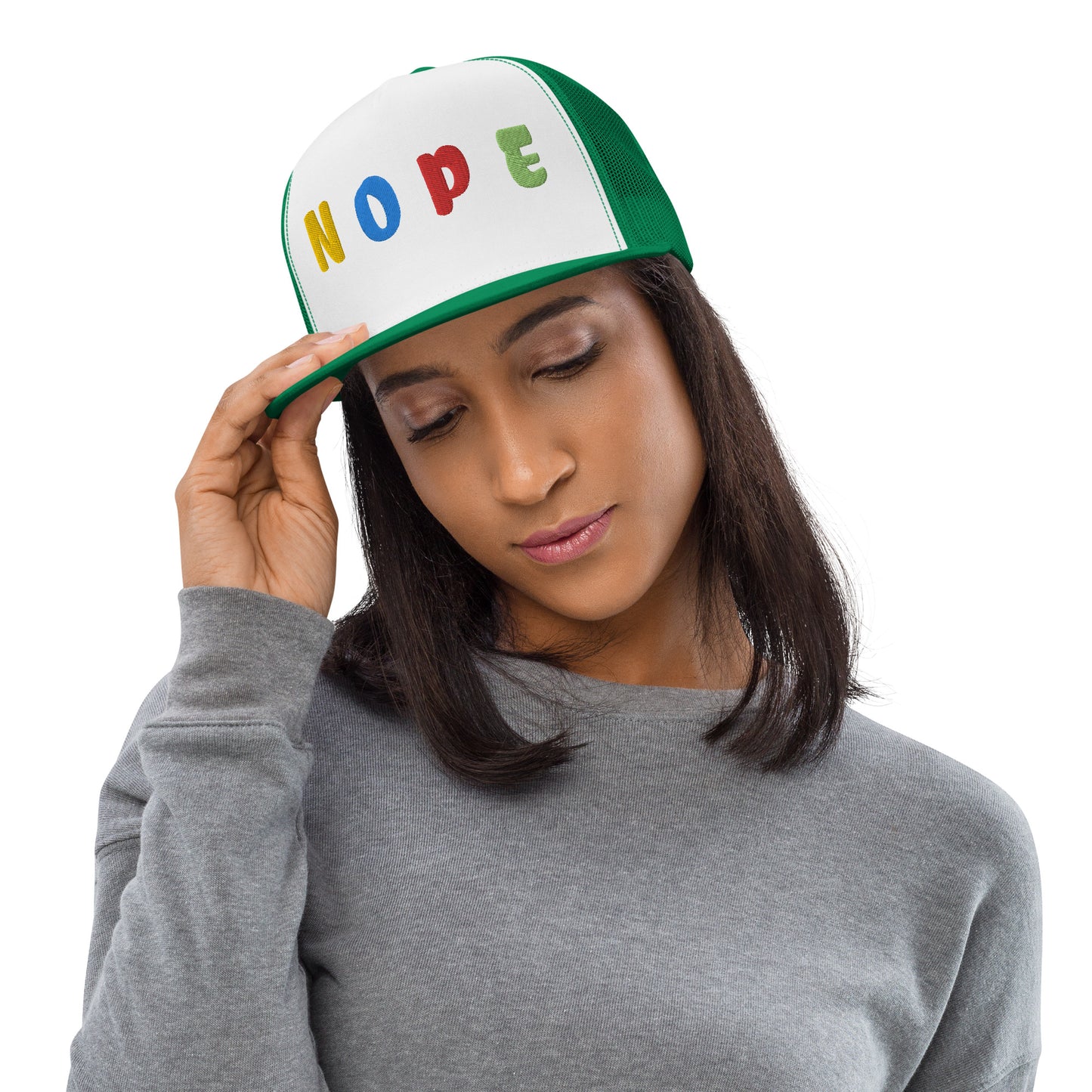 Casquette Trucker de couleur verte "NOPE"