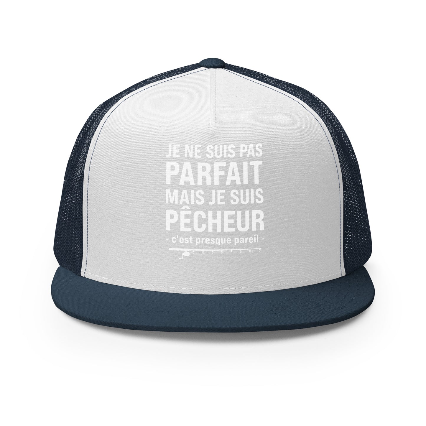Casquette Trucker, brodée « Je ne suis pas parfait mais je suis pêcheur, c'est presque pareil », en Bleu Marine, vue de face, image 37