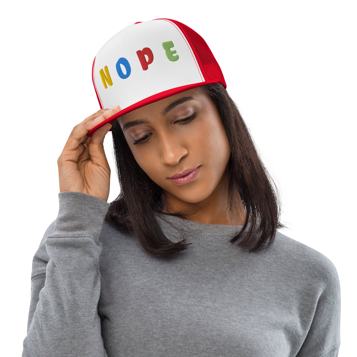 Casquette Trucker de couleur rouge "NOPE"