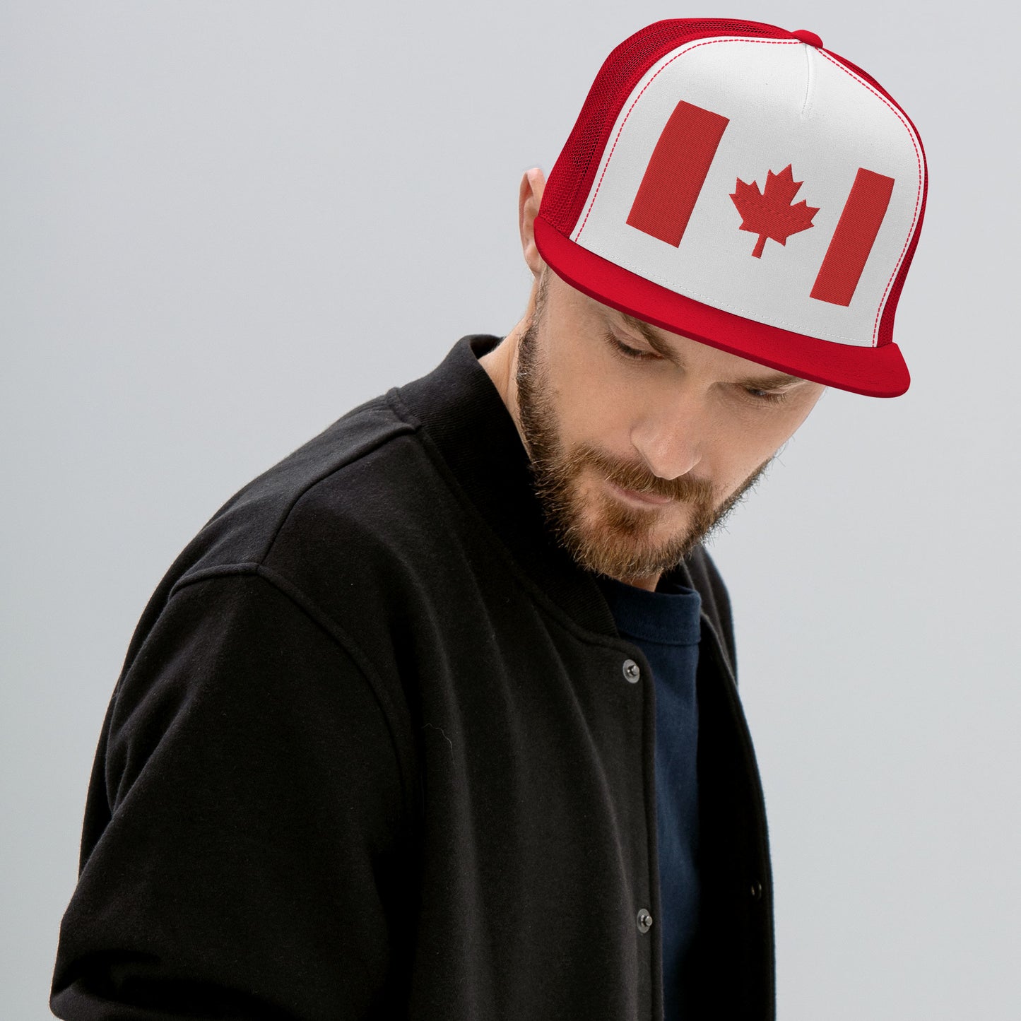 Casquette Trucker de couleur rouge "Drapeau Canada"