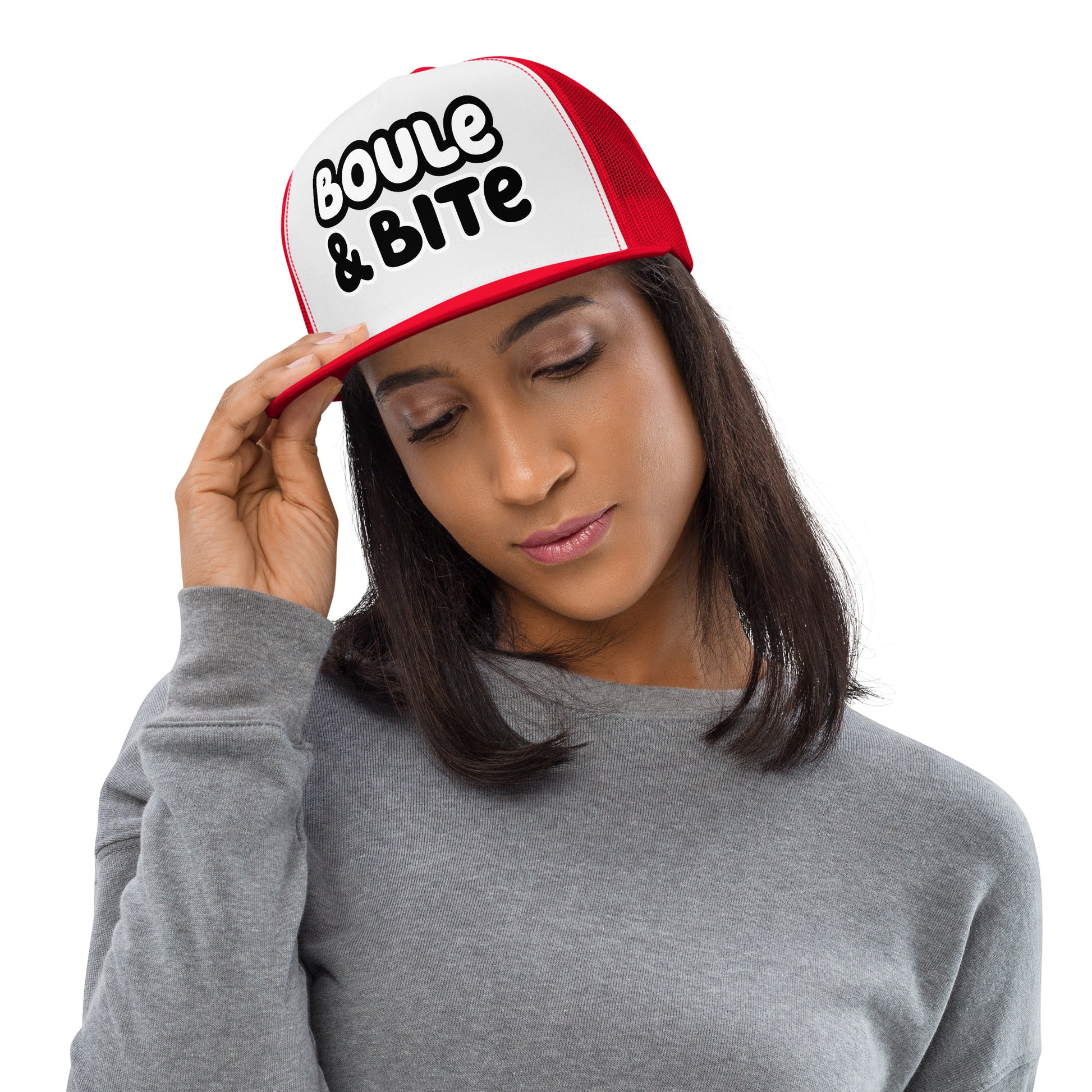 Casquette Trucker, brodée « Boule & Bite », vue de face, image 3