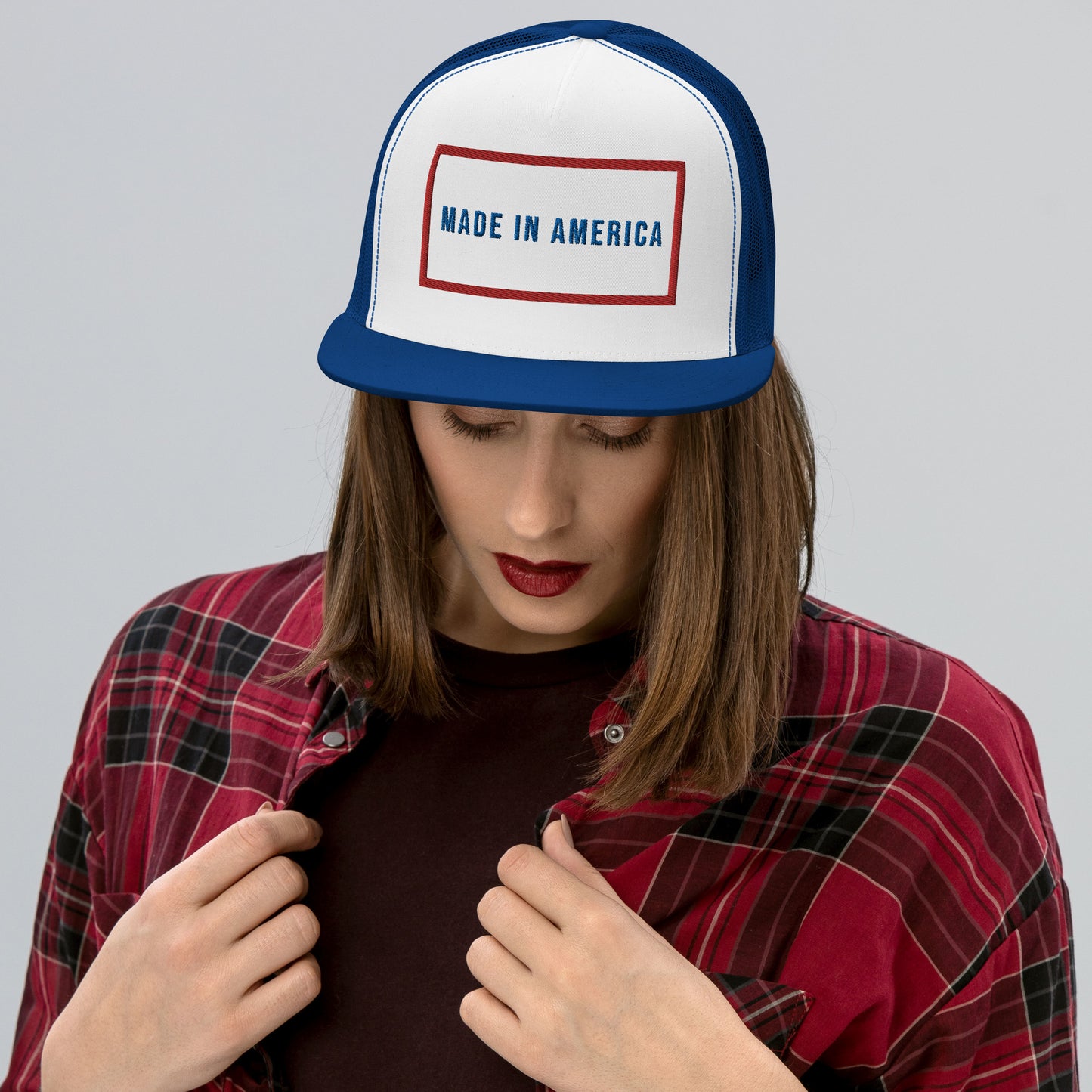 Casquette Trucker de couleur bleue "Made In America"