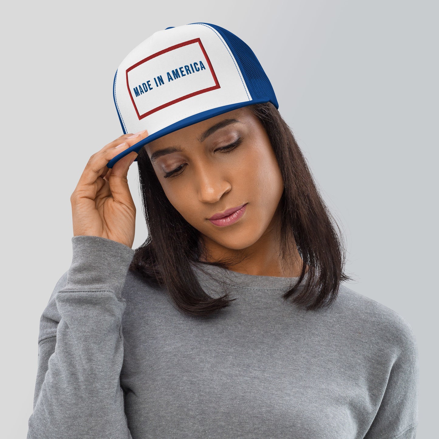 Casquette Trucker de couleur bleue "Made In America"