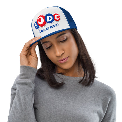 Casquette Trucker, brodée « Sodo, à qui le tour ? », vue de face, image 3
