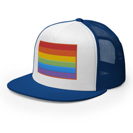 Casquette Trucker de couleur bleue "Drapeau Rainbow"