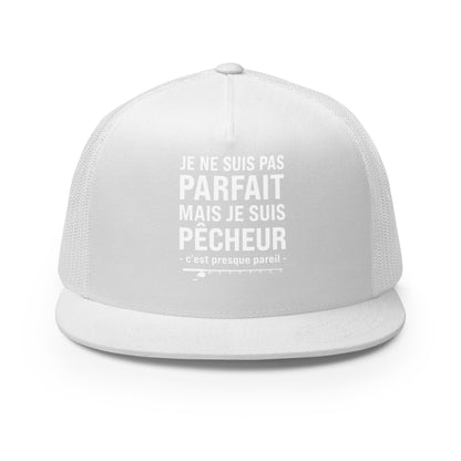 Casquette Trucker, brodée « Je ne suis pas parfait mais je suis pêcheur, c'est presque pareil », vue de face, image 55