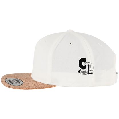 Casquette SnapBack de couleur beige et liège "Si tu touches ma barbe, je te touche les seins"