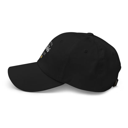 Casquette Baseball, brodée « J'enfile plus de bières que de buts », en Noir, vue de côté, image 21
