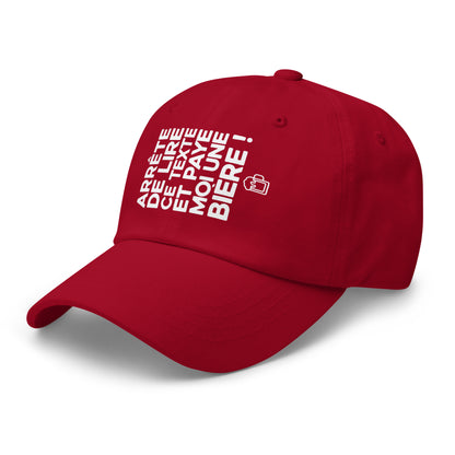 Casquette Baseball, brodée « Arrête de lire ce texte et paye moi une bière », en Canneberge, vue de trois quarts, image 16