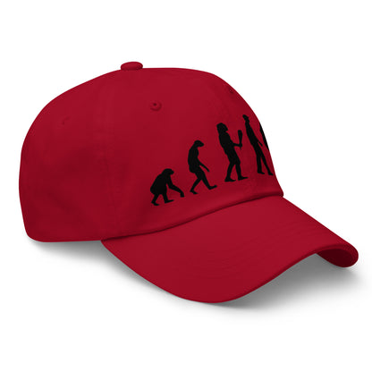 Casquette Baseball, brodée « Evolution de l'homme jusqu'à un guitariste », en Canneberge, vue de trois quarts, image 29