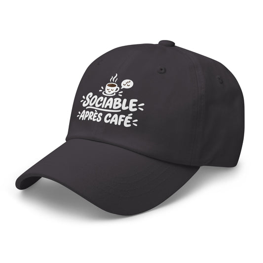 Casquette Baseball, brodée « Sociable après café », en Gris Foncé, vue de trois quarts