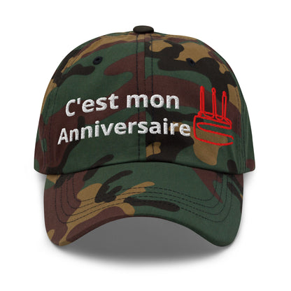 Casquette Baseball, brodée « C'est mon anniversaire », en Camouflage Vert, vue de face, image 2