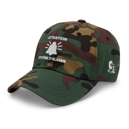 Casquette Baseball, brodée « Attention, système d'alarme », en Camouflage Vert, vue de trois quarts, image 39