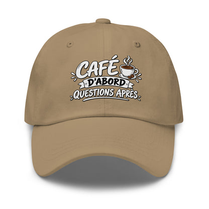 Casquette Baseball, brodée « Café d'abord, questions après », en Kaki, vue de face, image 32