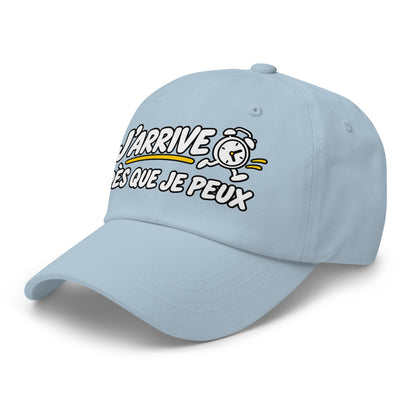 Casquette Baseball, brodée « J'arrive dès que je peux », en Bleu Clair, vue de trois quarts, image 51
