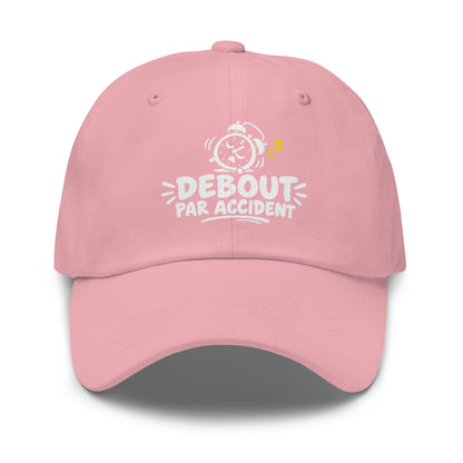 Casquette Baseball, brodée « Debout par accident », en Rose, vue de face, image 44