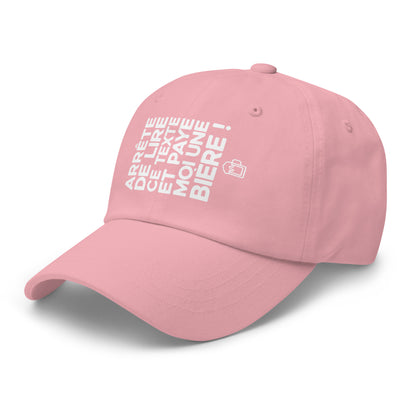 Casquette Baseball, brodée « Arrête de lire ce texte et paye moi une bière », en Rose, vue de trois quarts, image 46