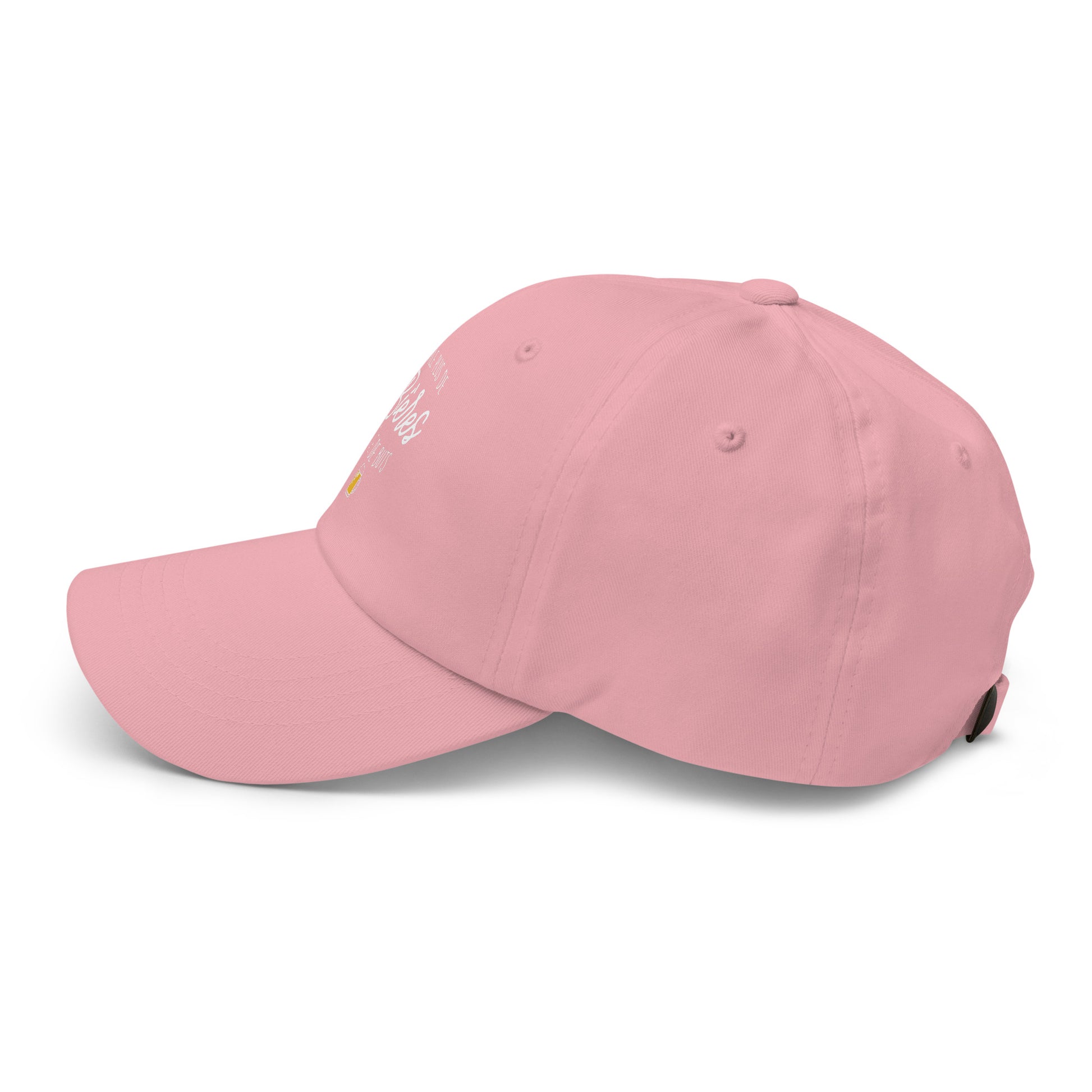 Casquette Baseball, brodée « J'enfile plus de bières que de buts », en Rose, vue de côté, image 55
