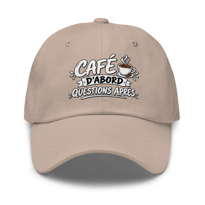 Casquette Baseball, brodée « Café d'abord, questions après », en Pierre, vue de face, image 38