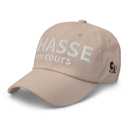 Casquette Baseball, brodée « Chasse en cours », en Pierre, vue de trois quarts, image 43