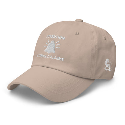 Casquette Baseball, brodée « Attention, système d'alarme », en Pierre, vue de trois quarts, image 49