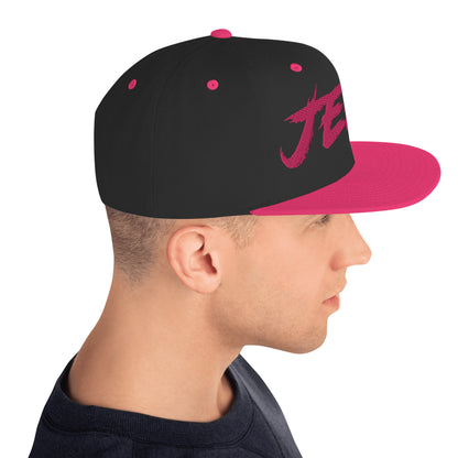 Casquette SnapBack de couleur noire et rose "Jeep"