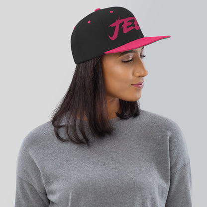 Casquette SnapBack de couleur noire et rose "Jeep"