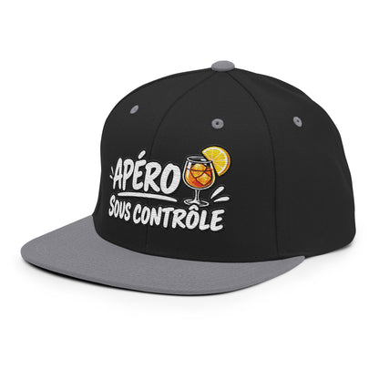 Casquette Snapback, brodée « Apéro sous contrôle », en Noir, vue de trois quarts