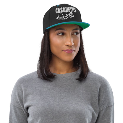 Casquette SnapBack de couleur noire et bleue "Casquettes Land"