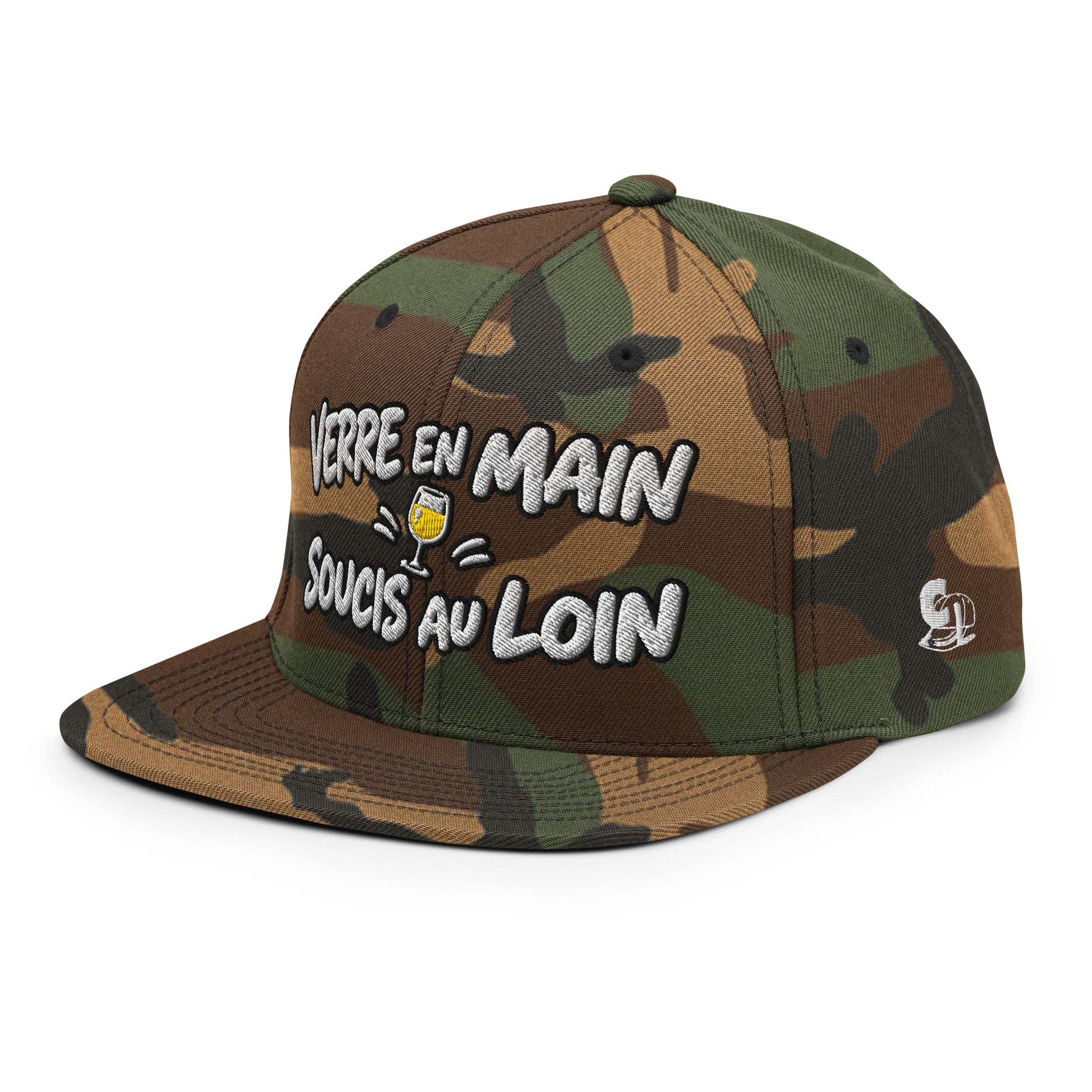 Casquette Snapback, brodée « Verre en main, souci au loin », en Camouflage Vert, vue de trois quarts, image 75