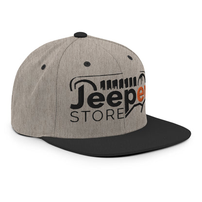 Casquette SnapBack de couleur grise et noire "Jeeper Store"