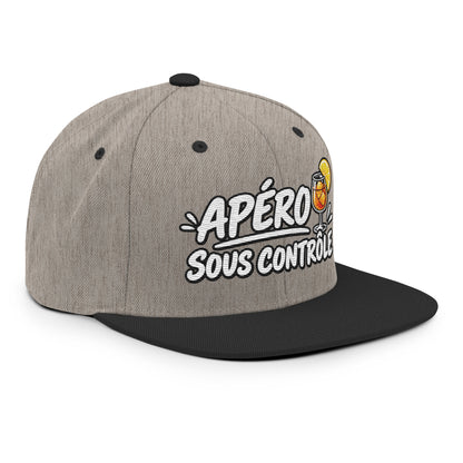 Casquette Snapback, brodée « Apéro sous contrôle », en Noir, vue de trois quarts, image 92