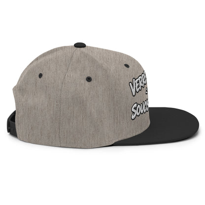 Casquette Snapback, brodée « Verre en main, souci au loin », en Noir, vue de côté, image 93