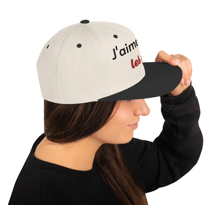 Casquette SnapBack de couleur beige et noire "J'aime pas les gens !"