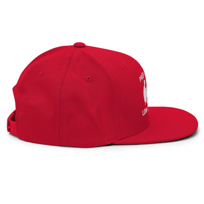 Casquette Snapback, brodée « Près des poissons, loin des cons », en Rouge, vue de côté, image 78