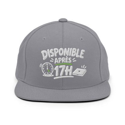 Casquette Snapback, brodée « Disponible après 17h », vue de face, image 10