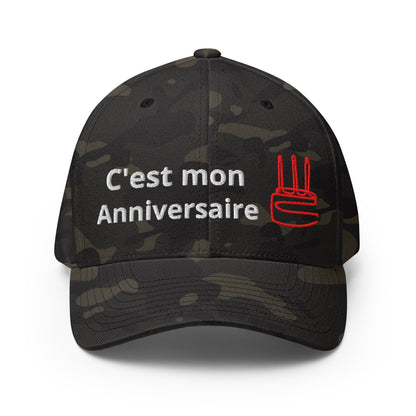 Casquette Baseball, brodée « C'est mon anniversaire », en Multicam Black, vue de face, image 6