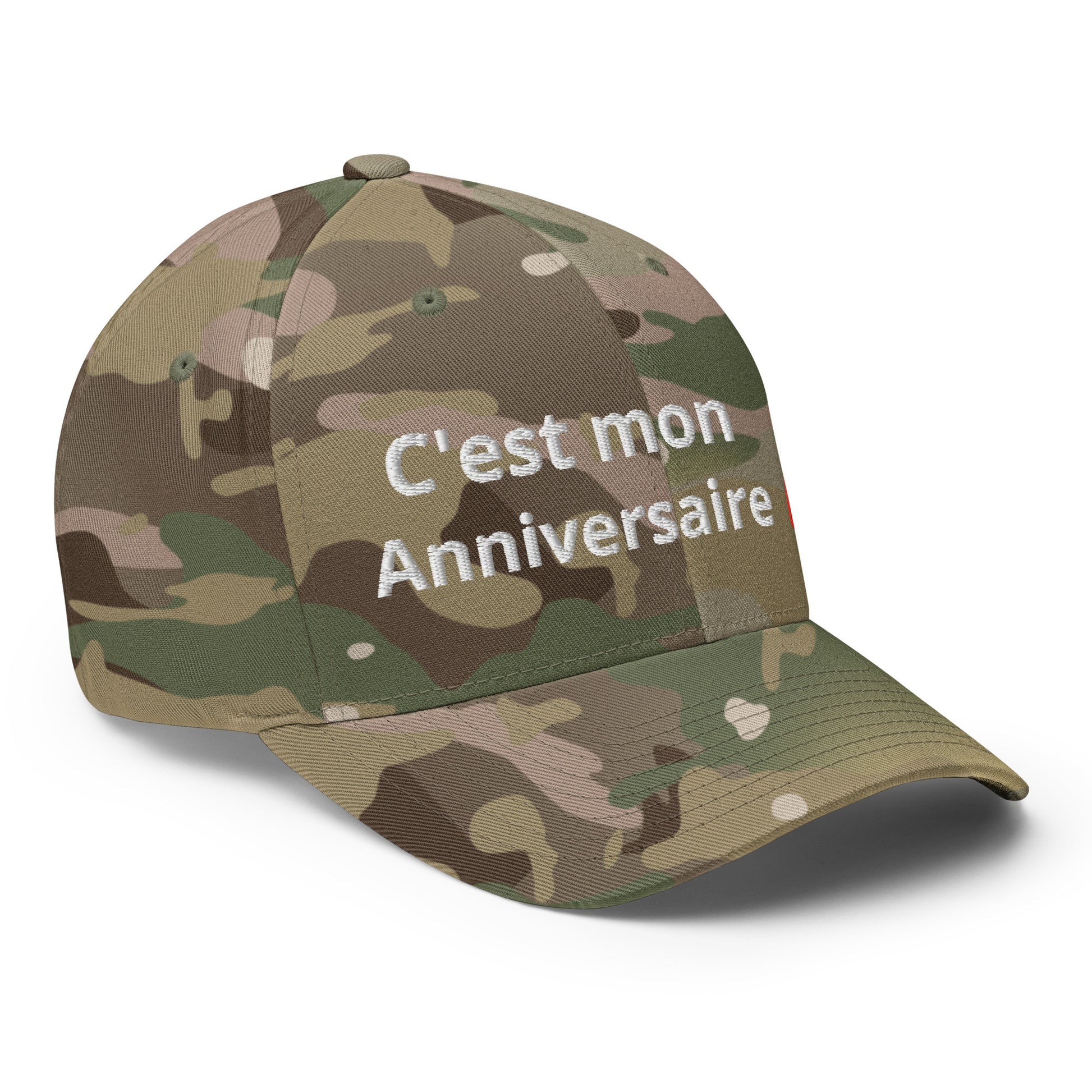 Casquette Baseball, brodée « C'est mon anniversaire », en Multicam Green, vue de trois quarts, image 44