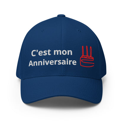 Casquette Baseball, brodée « C'est mon anniversaire », en Bleu Roi, vue de face, image 3
