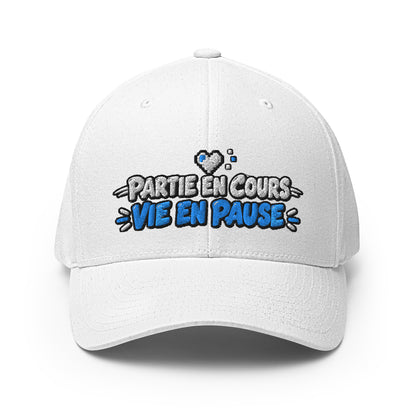 Casquette Casquette, brodée « Partie en cours, vie en pause », en Rouge, vue de face, image 6