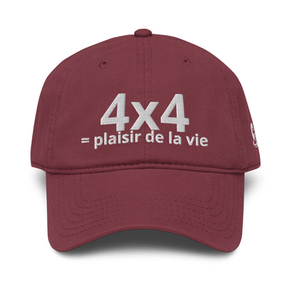 Casquette Baseball, brodée « 4x4 = plaisir de la vie », en Bordeaux, vue de face, image 15